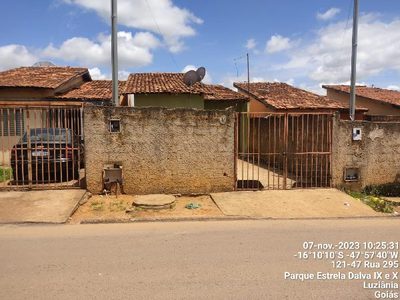 Casa, 2 quartos, 180 m² - Foto 1