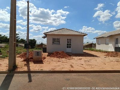 Casa, 2 quartos, 200 m² - Foto 1