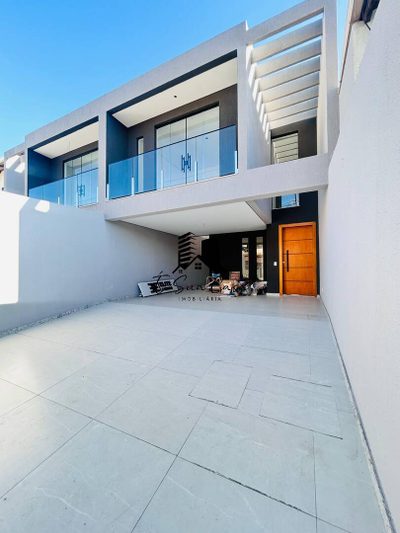 Casa, 3 quartos, 180 m² - Foto 1