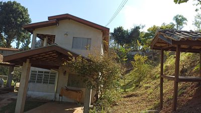 Chácara, 3 quartos, 200 m² - Foto 1
