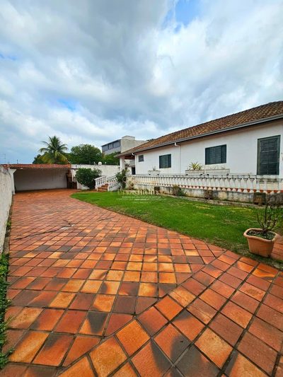 Casa, 3 quartos, 160 m² - Foto 1