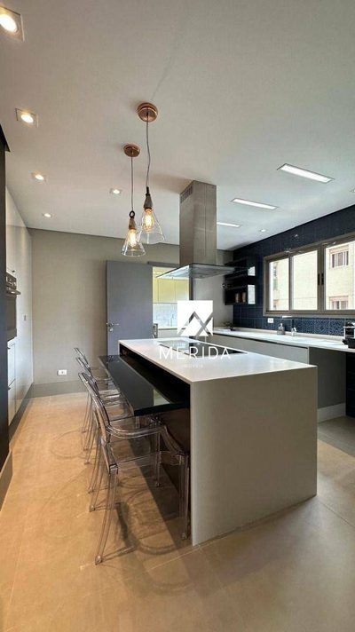 Apartamento, 3 quartos, 160 m² - Foto 1