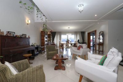 Casa, 5 quartos, 670 m² - Foto 4