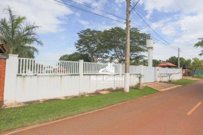 Chácara, 3 quartos, 2500 m² - Foto 1