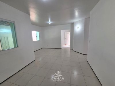 Casa, 3 quartos, 200 m² - Foto 4