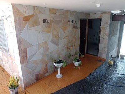 Casa, 2 quartos, 415 m² - Foto 1