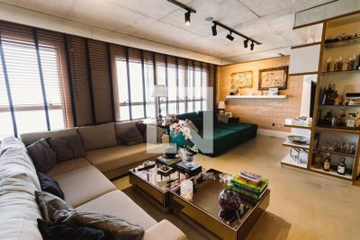 Apartamento, 1 quarto, 70 m² - Foto 1