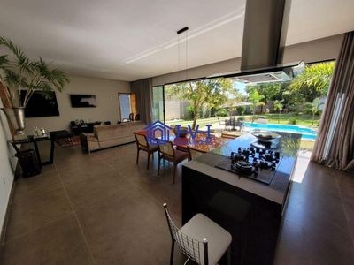 Casa, 3 quartos, 300 m² - Foto 2