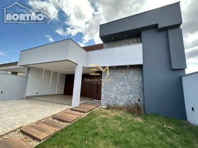 Casa, 1 quarto, 184 m² - Foto 1