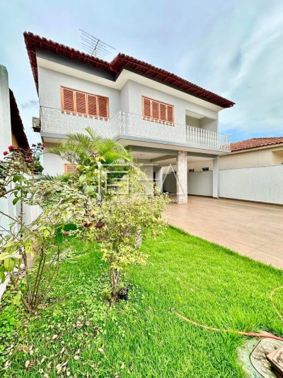 Sobrado, 4 quartos, 308 m² - Foto 1