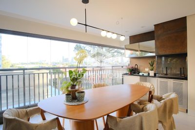 Apartamento, 3 quartos, 140 m² - Foto 1