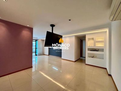 Apartamento, 3 quartos, 140 m² - Foto 1