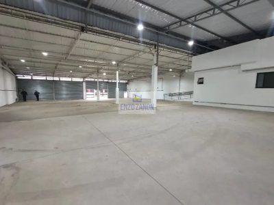 Depósito-Galpão, 734 m² - Foto 1