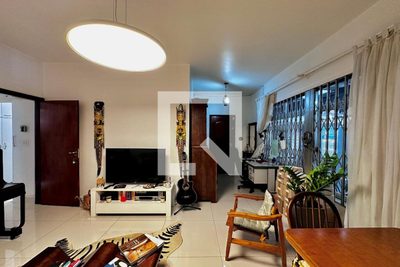 Casa, 3 quartos, 247 m² - Foto 4