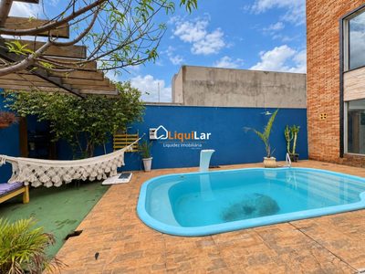 Sobrado, 3 quartos, 242 m² - Foto 3