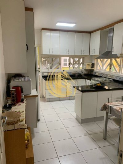 Sobrado, 3 quartos, 223 m² - Foto 3