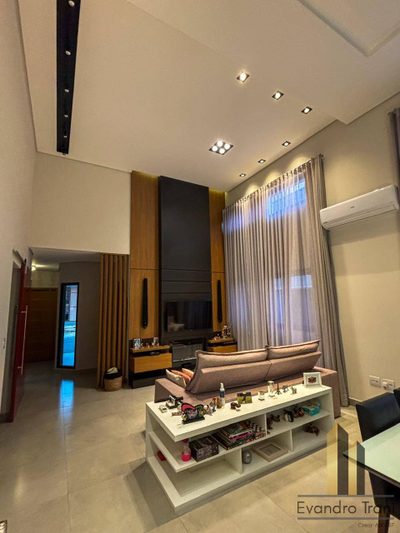 Casa, 3 quartos, 300 m² - Foto 1
