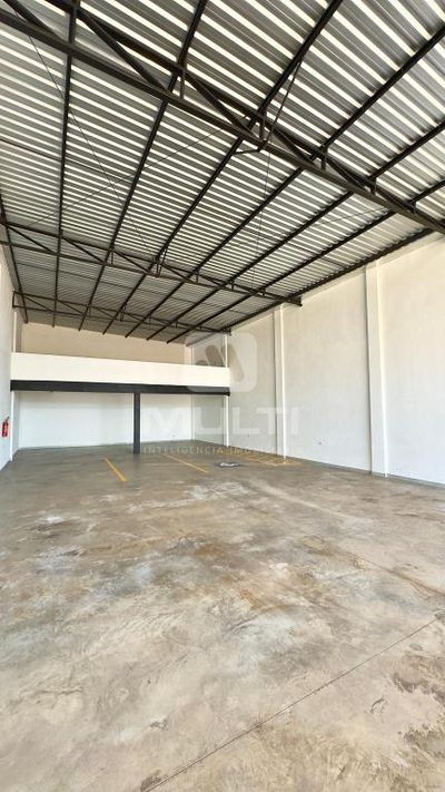 Casa, 1 quarto, 310 m² - Foto 5