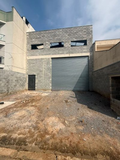 Depósito-Galpão, 318 m² - Foto 1
