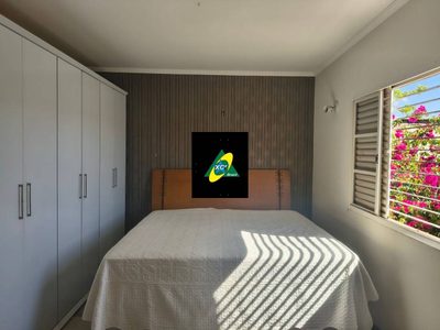 Casa, 5 quartos, 285 m² - Foto 3