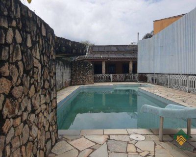 Casa, 2 quartos, 182 m² - Foto 1