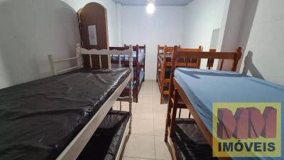 Casa, 10 quartos, 258 m² - Foto 1