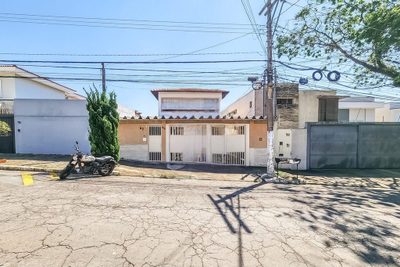 Casa, 4 quartos - Foto 1