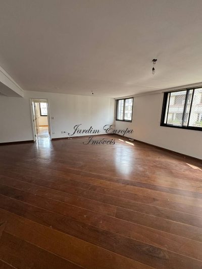 Apartamento, 3 quartos, 144 m² - Foto 2