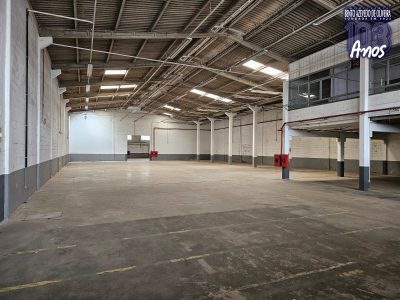 Depósito-Galpão, 2200 m² - Foto 1