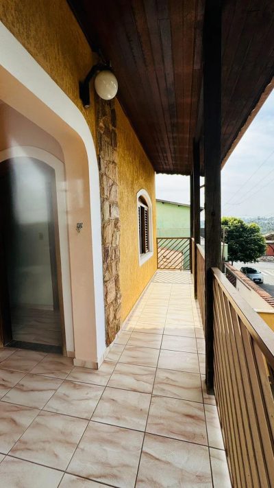 Sobrado, 3 quartos, 200 m² - Foto 2