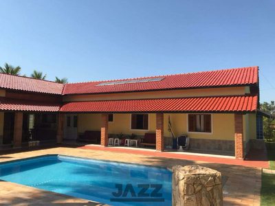 Chácara, 4 quartos, 3200 m² - Foto 1