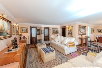Apartamento, 4 quartos, 247 m² - Foto 4