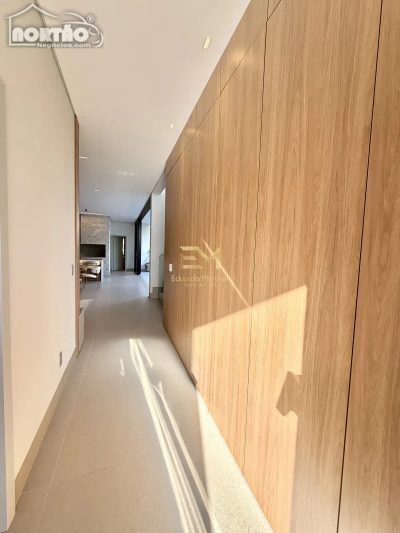 Casa, 1 quarto, 287 m² - Foto 3