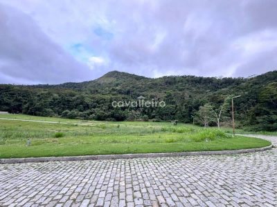 Loteamento e Condomínio, 457 m² - Foto 1