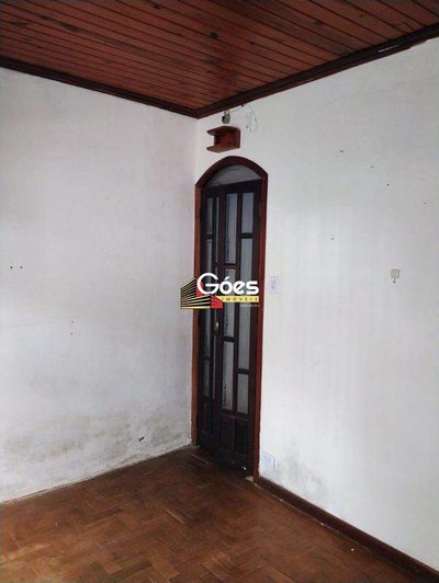 Casa, 2 quartos, 200 m² - Foto 3