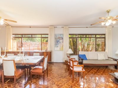 Casa, 3 quartos, 245 m² - Foto 3