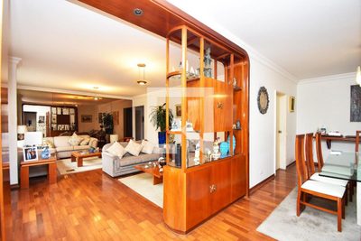 Apartamento, 4 quartos, 224 m² - Foto 1