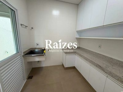 Casa, 4 quartos, 296 m² - Foto 1