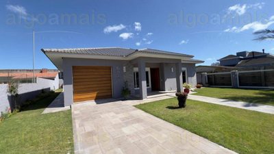 Casa, 3 quartos, 240 m² - Foto 1