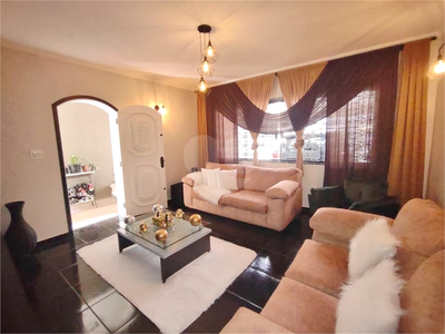 Sobrado, 4 quartos, 236 m² - Foto 1