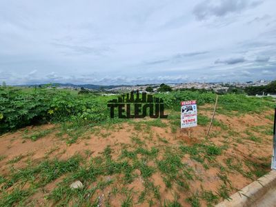 Terreno, 240 m² - Foto 1