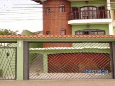 Sobrado, 3 quartos, 200 m² - Foto 1