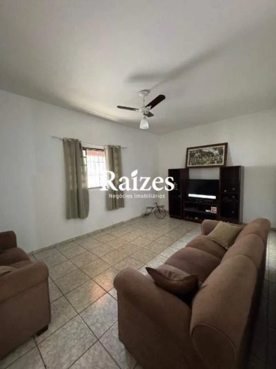 Casa, 2 quartos, 183 m² - Foto 1