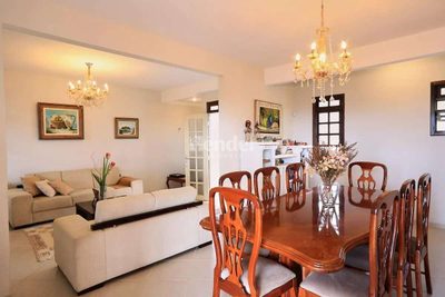 Casa, 4 quartos, 320 m² - Foto 1