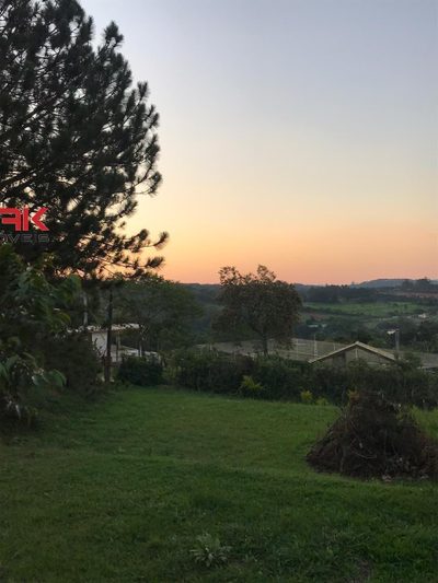 Chácara, 4 quartos, 2543 m² - Foto 1