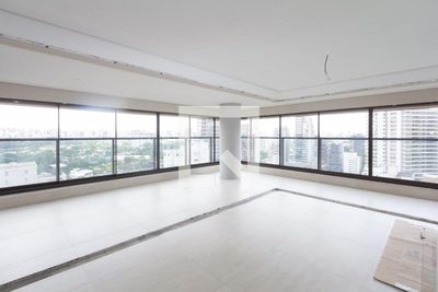 Apartamento, 3 quartos, 153 m² - Foto 1