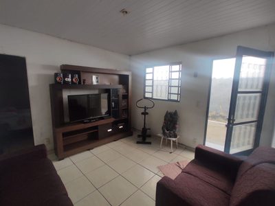 Casa, 3 quartos, 200 m² - Foto 1