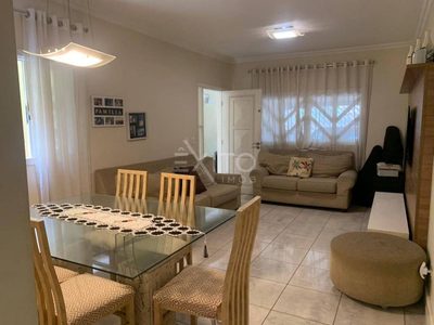 Casa, 4 quartos, 221 m² - Foto 1