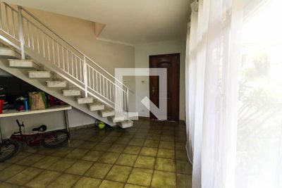 Casa, 4 quartos, 191 m² - Foto 2