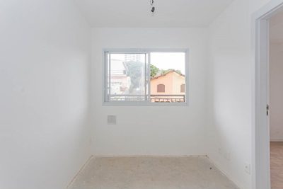 Apartamento, 1 quarto, 27 m² - Foto 2